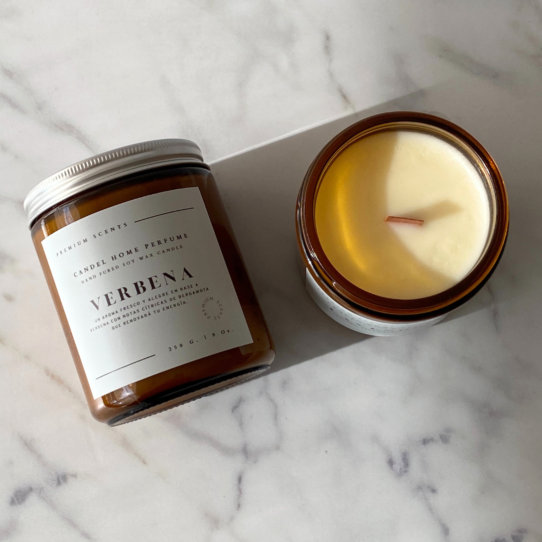 Envase de vidrio color ámbar con tapa 250ml.